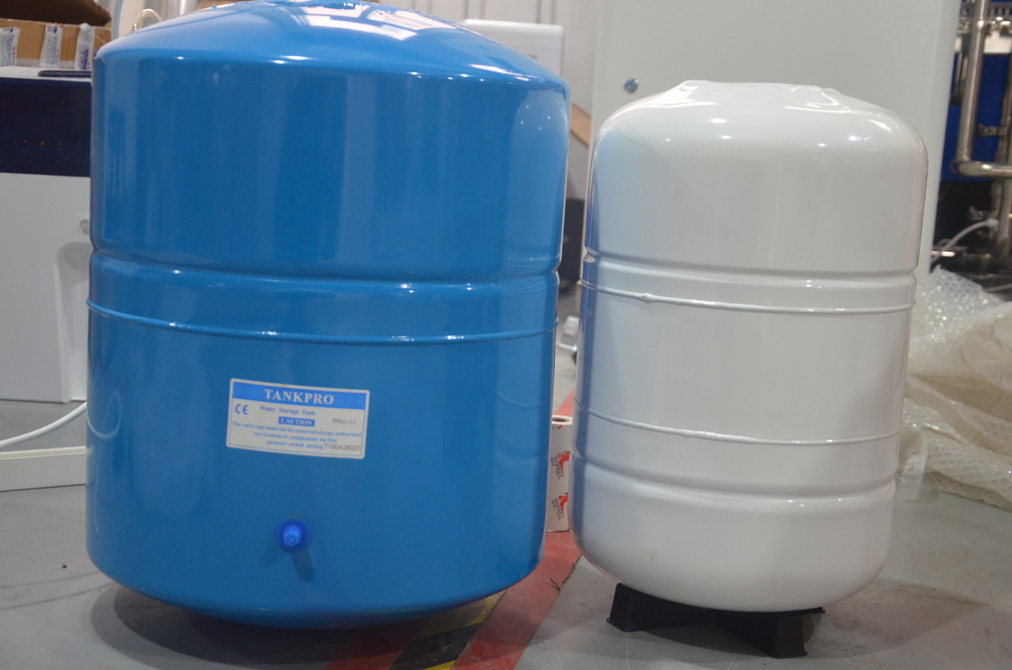 3.2G Roタンク圧力タンク逆浸透のプラスチック水貯蔵タンクROシステム付属品